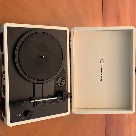 White Record Player - Picture 1 of 5